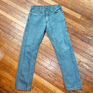 Women’s grey 508 Levi’s.